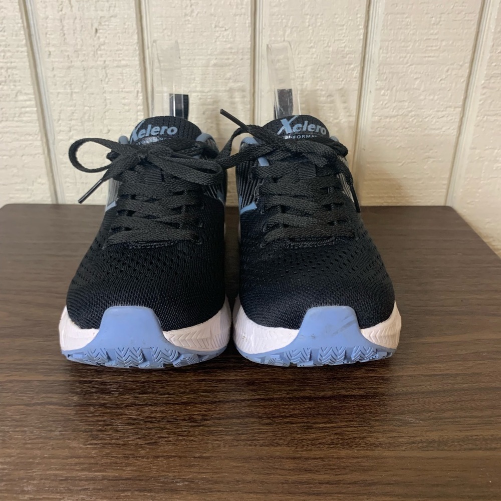 Xelero Steadfast Sneaker, size 7.5. - Picture 8 of 8